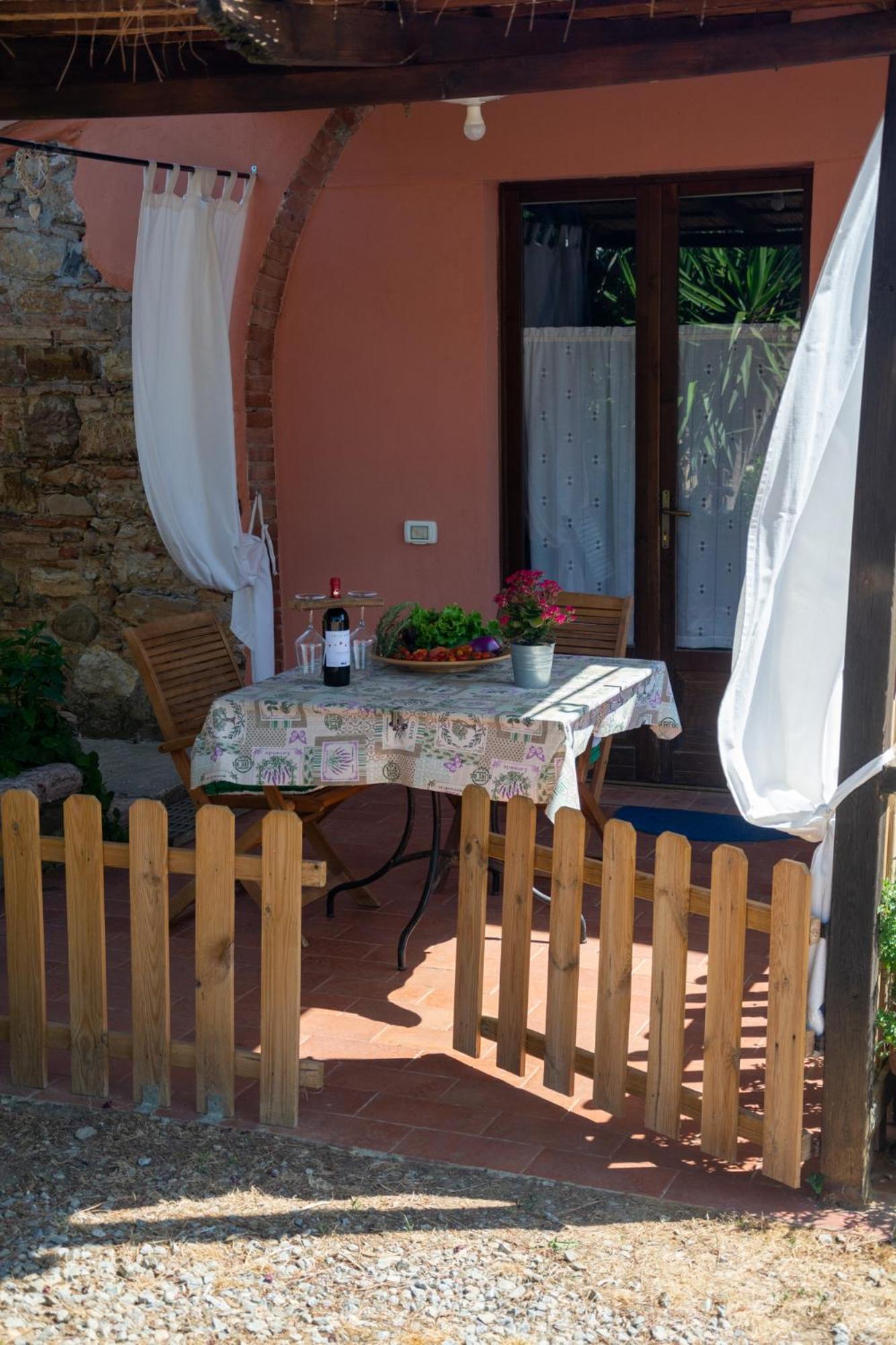 Agriturismo Colle Vento 수베레토 객실 사진